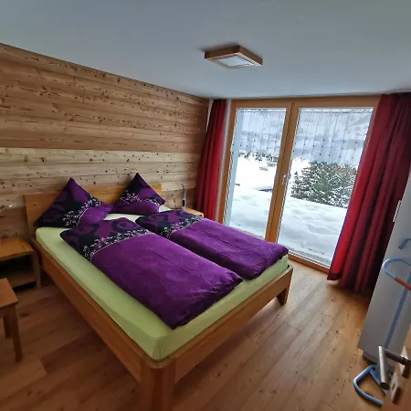 Apartment Enzian *